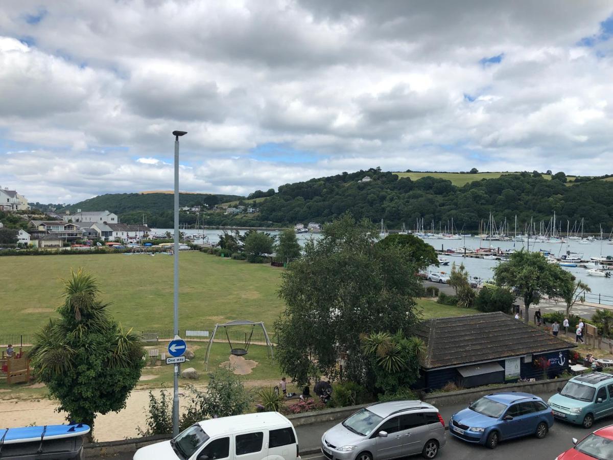 The Ship In Dock Inn Dartmouth Eksteriør billede