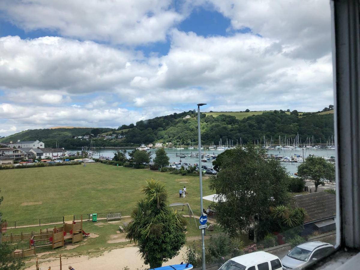 The Ship In Dock Inn Dartmouth Eksteriør billede